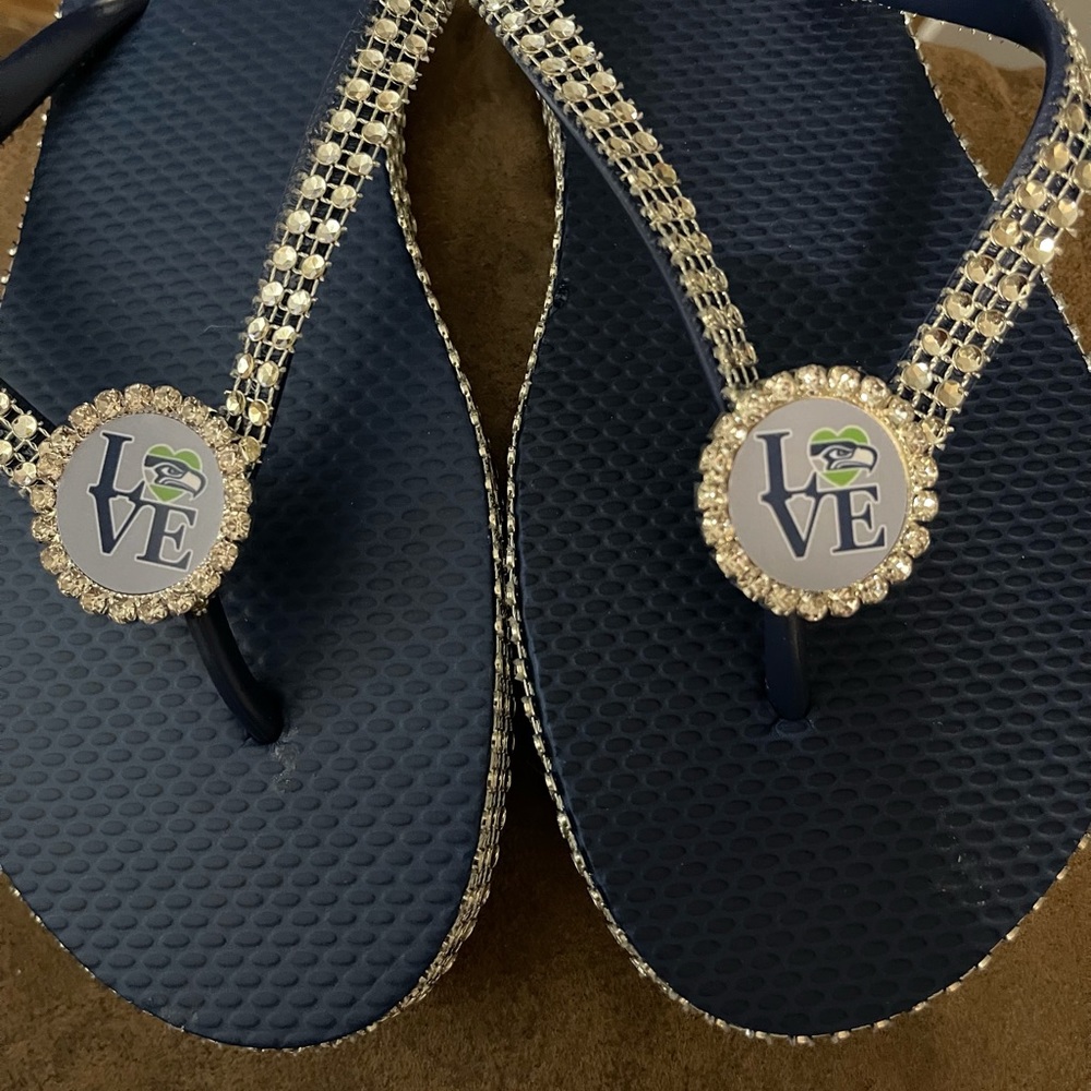 Seattle Seahawks sandals - Picture 1 of 1